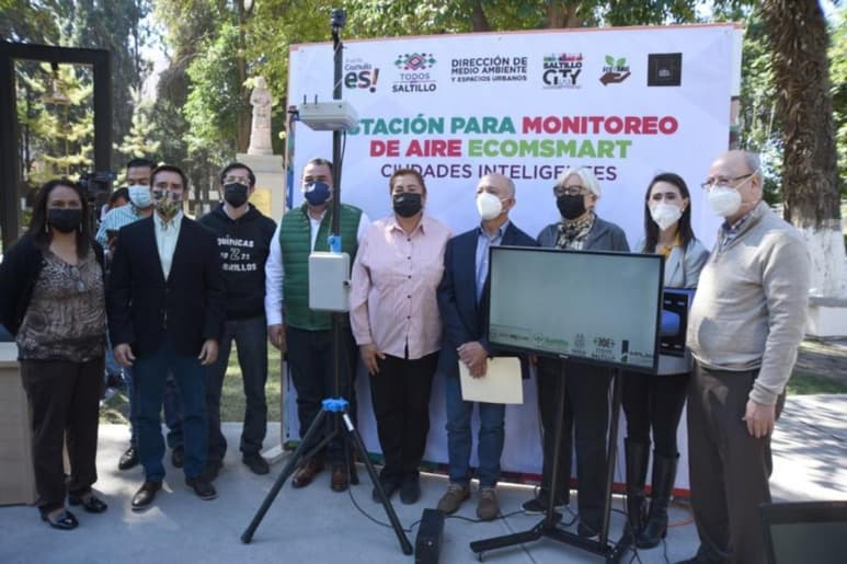 La secretaria del Medio Ambiente del Estado, Eglantina Canales Gutiérrez, reconoció los esfuerzos que se han hecho en Saltillo durante el gobierno de Manolo Jiménez en temas ambientales, y destacó la integración de los universitarios a esas tareas.
