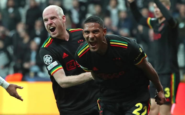 Dos goles de Sébastien Haller en la segunda parte, con asistencias de los argentinos Nicolás Tagliafico y Lisandro Martínez, le dieron la victoria este miércoles al Ajax y el liderato definitivo del grupo C de la Liga de Campeones frente a un Besiktas (1-2) que, con cero puntos, ni siquiera podrá luchar en la última jornada por un puesto en la Liga Europa.
