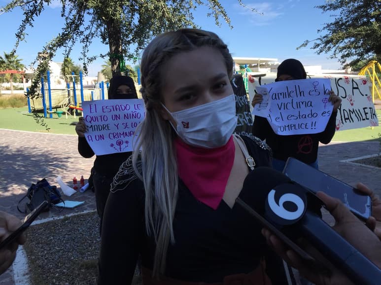 Con 37 semanas de embarazo presenta dos cargos en su contra. (EL SIGLO DE TORREÓN)