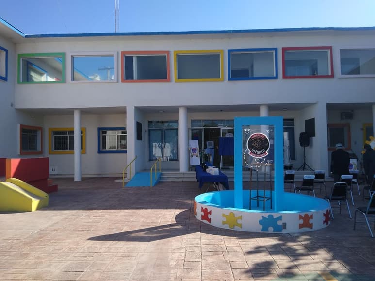 En punto de las 9 de la mañana. (ARCHIVO)