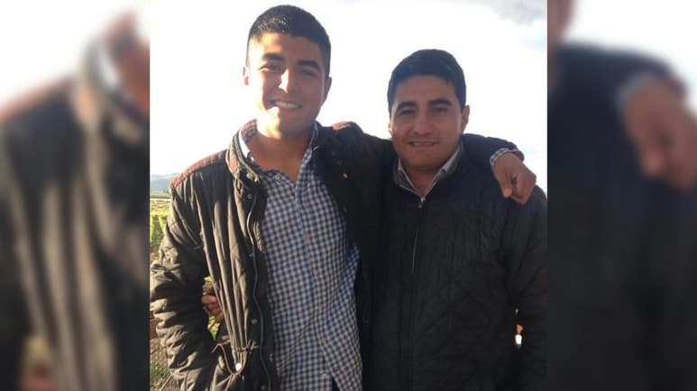 El exboxeador, Erik 'Terrible' Morales, sufrió un duro golpe este miércoles, luego de reportarse el fallecimiento de su hijo, José Fernando Morales Anaya, quien tenía 23 años.