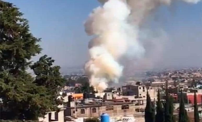 Una fuerte explosión en la zona de polvorines de la Saucera se registró esta mañana de lunes, dejando un saldo de tres artesanos pirotécnicos lesionados, confirmaron autoridades locales. (ESPECIAL)