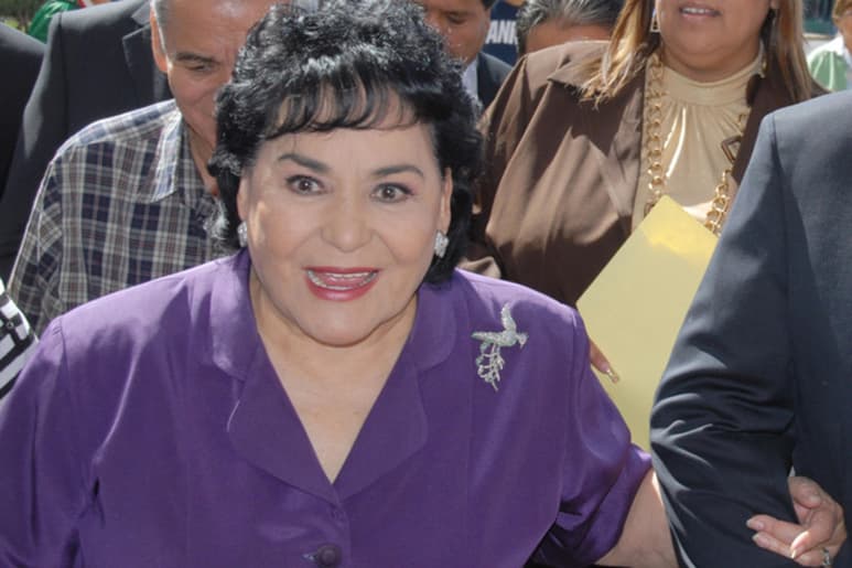 Carmen Salinas ha presentado mejorías luego de que sufriera un derrame cerebral hace unas semanas.