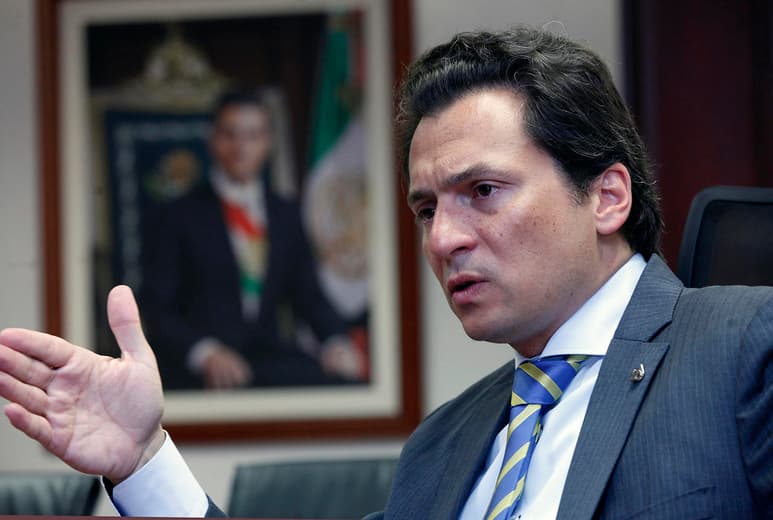 Por séptima ocasión la defensa de Emilio Lozoya, exdirector de Petróleos Mexicanos (Pemex), solicitó 60 días más para reunir pruebas a su favor en los casos Odebrecht y Agronitrogenados. (ARCHIVO)