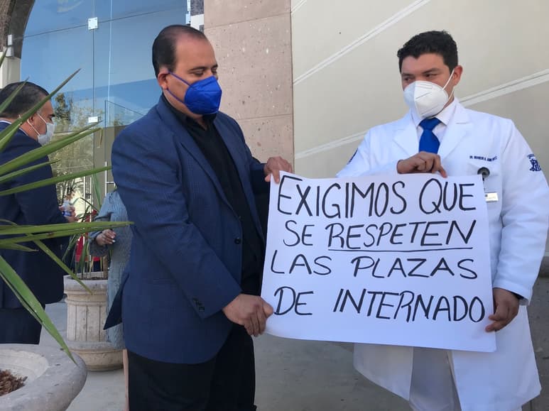 Designación de plazas de interinatos en FACSA causa inconformidades en alumno. (EL SIGLO DE TORREÓN) 