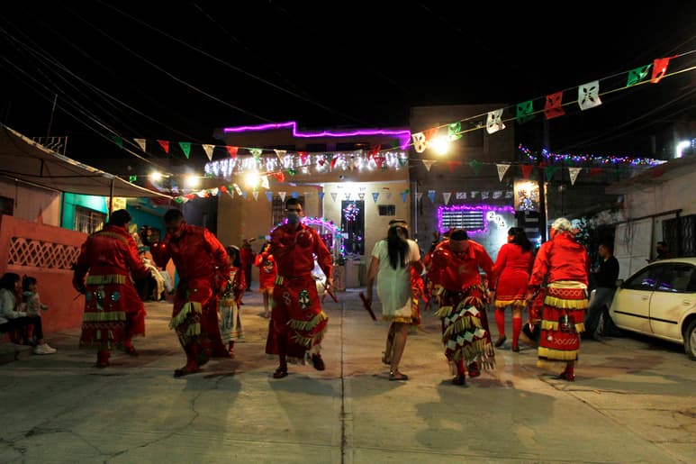El grupo de danza de la familia Rangel está vigente desde 1982, pero sus raíces se remontan años más atrás gracias al fervor de don Norberto Rangel Ríos. (VERÓNICA RIVERA)