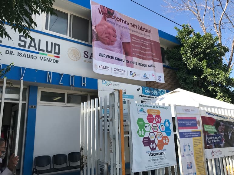Los interesados deberán acudir a su centro de salud más cercano para registrarse. (EL SIGLO DE TORREÓN)
