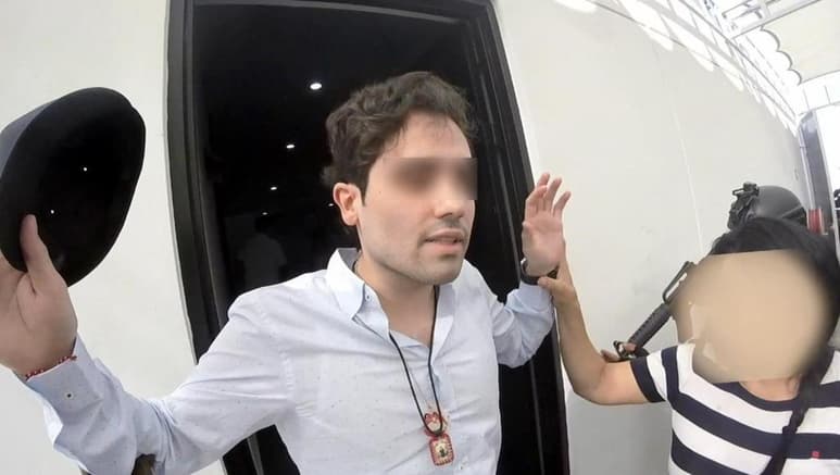 Uno de los hijos de Joaquín Guzmán por el que se ofrece recompensa es Ovidio Guzmán. (ARCHIVO)