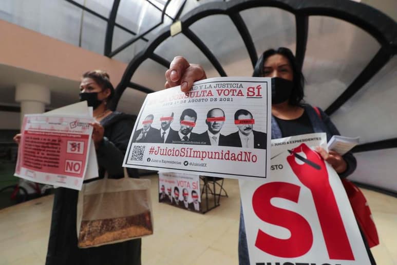 Se pronunciaron contra la decisión del Instituto Nacional Electoral (INE) de aplazar la consulta revocatoria de mandato del presidente Andrés Manuel López Obrador. (ARCHIVO)