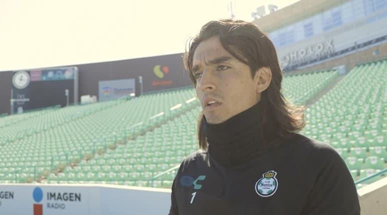 Carlos Acevedo ya trabaja en la pretemporada Santos Laguna rumbo al torneo Clausura 2022 y con el regreso de Pedro Caixinha como entrenador del equipo. (ESPECIAL)
