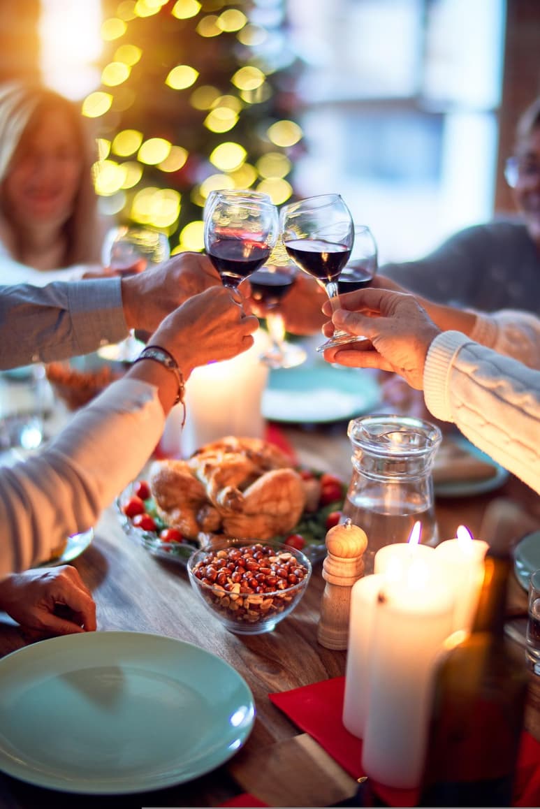 La especialista destacó la importancia de que la población considere si tiene alguna restricción médica o padece alguna de estas enfermedades para determinar si se pueden o no cenar algunos platillos en las festividades de fin de año. (ARCHIVO)