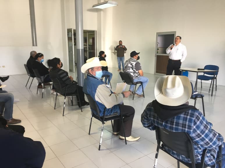 Módulo de riego espera reunión con el senador con licencia Gabriel García Hernández. (EL SIGLO DE TORREÓN)