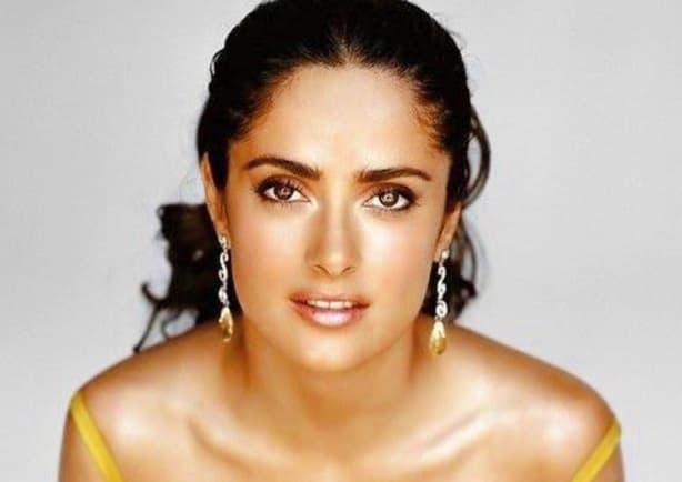 (INSTAGRAM/@SALMAHAYEK)