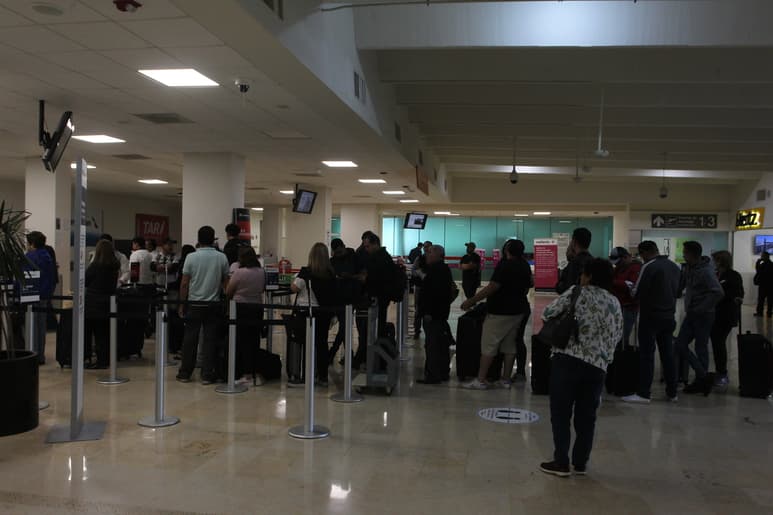 En febrero, el número de pasajeros se incrementó en un 63.2 por ciento con respecto al mismo mes del año pasado en Durango. (ARCHIVO)