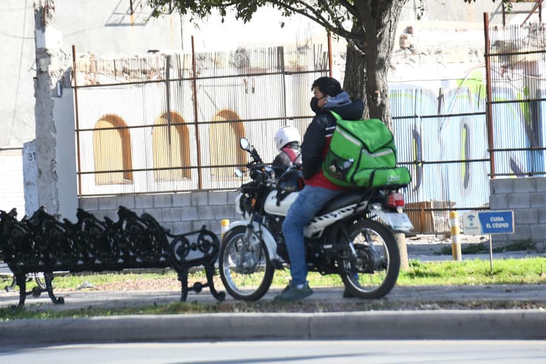 El negocio de transporte de personas de Uber es la principal fuente de facturación de la compañía. (ARCHIVO)