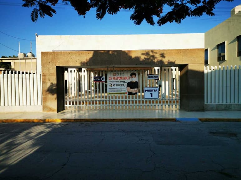 La Secretaría de Salud de Coahuila informó ayer que la escuela realizó las pruebas para la detección del COVID-19 por su cuenta, por lo que ellos darán seguimiento mediante pruebas de PCR.