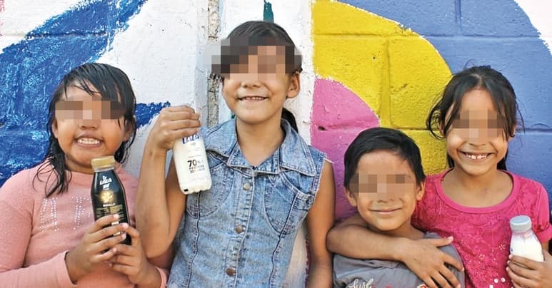 Grupo Lala conmemora Día de la Leche con compromiso de entregar un millón de vasos de leche. (CORTESÍA)