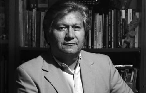 Libro del periodista Raúl Olmos denuncia corrupción en la 4T