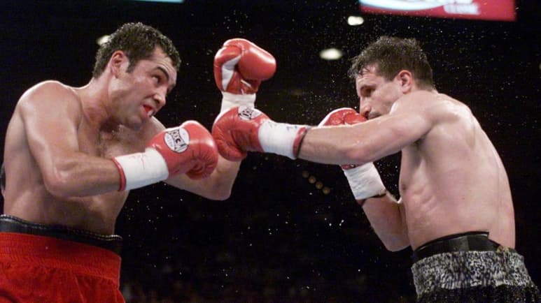 Hace 21 años, Oscar De la Hoya derrotó a Javier Castillejo