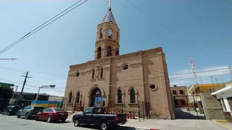 La parroquia de Nuestra Señora del Refugio comenzó sus fiestas desde el 24 de junio. (EL SIGLO DE TORREÓN)