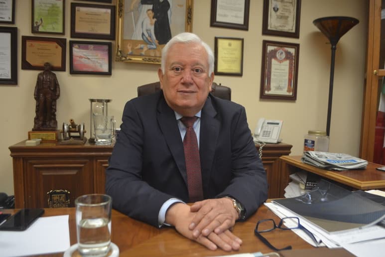 Jesús Sotomayor Garza, magistrado en retiro, explicó que las personas, muchas veces, no tienen acceso a la justicia porque no tienen dinero. (EL SIGLO DE TORREÓN)