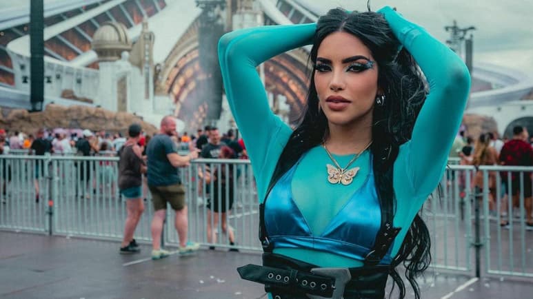 ¡Impresionante! Esta es la enorme fortuna de Kim Loaiza