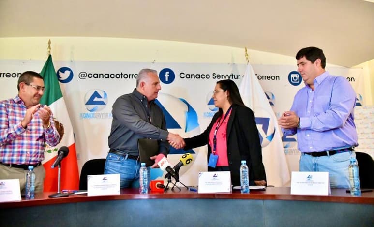 Municipio firmó convenio con Inegi para solicitar formalmente una encuesta de seguridad exclusiva para Torreón. (EL SIGLO DE TORREÓN)