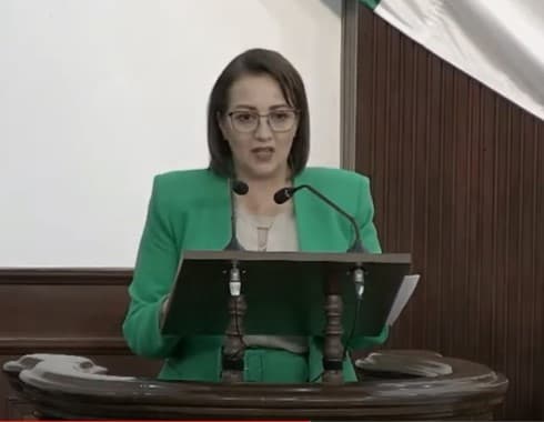 (ISABEL AMPUDIA)
