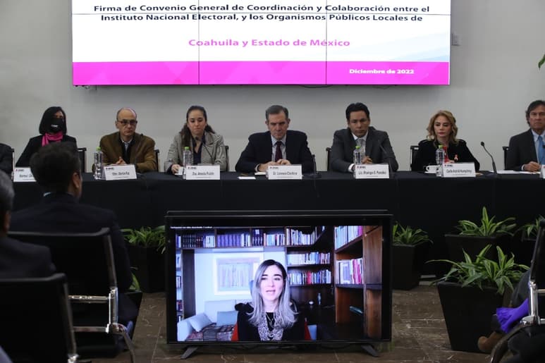 El evento fue encabezado por el consejero presidente del INE, Lorenzo Córdova y Edmundo Molina. (EL SIGLO DE TORREÓN)