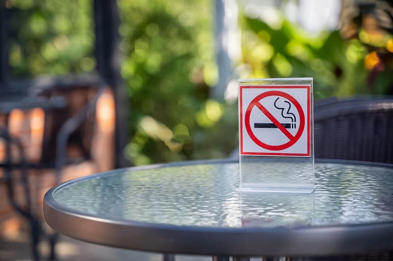 Mientras tramitan los amparos, restaurantes, bares y cantinas ya señalaron la prohibición. (EDURADO RUÍZ / EL SIGLO DE TORREÓN)