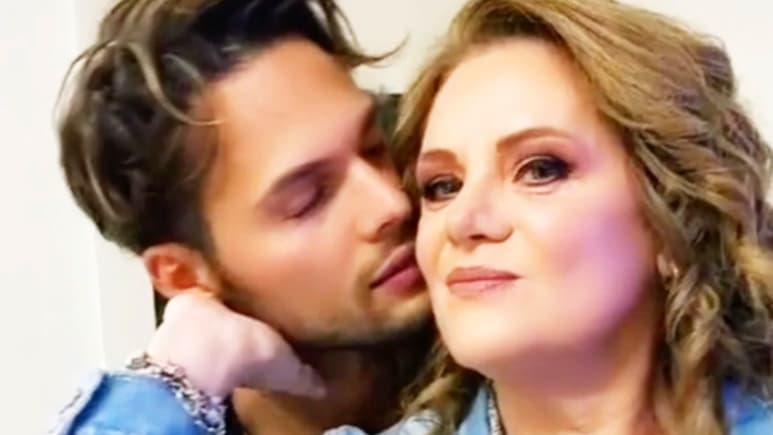 'El amor no tiene edad', Erika Buenfil habla sobre los rumores de romance con el actor Emmanuel Palomares