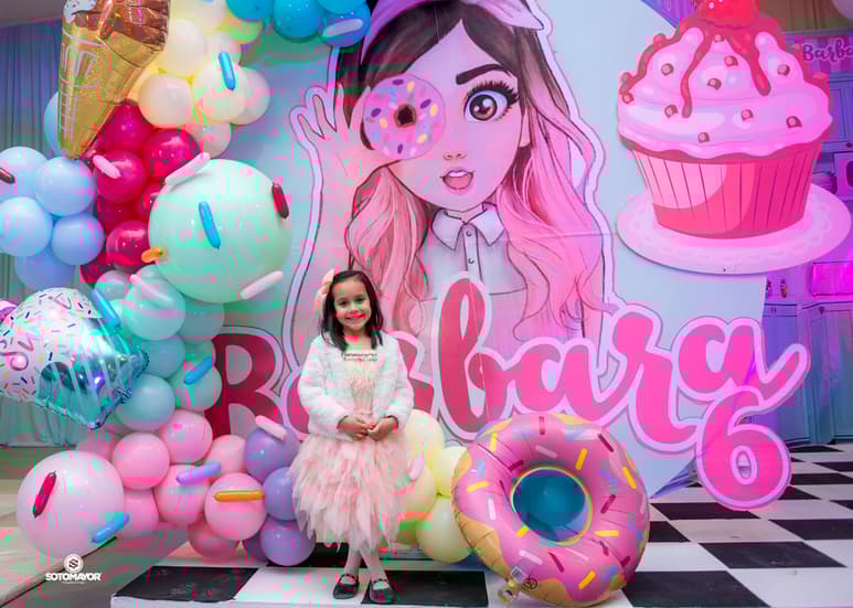 La pequeña Bárbara es festejada por su cumpleaños número 6.- SOTOMAYOR FOTOGRAFÍA