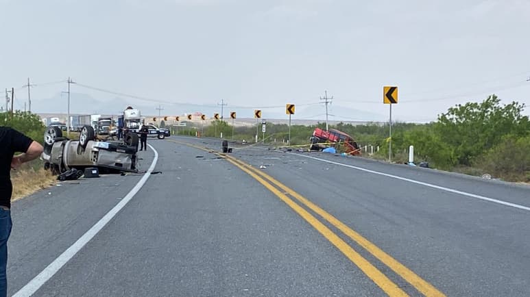 Una persona falleció y ocho más resultaron heridos. (EL SIGLO COAHUILA)
