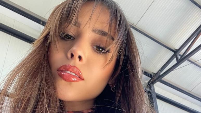 'Me da mucha impotencia todo esto', Danna Paola se pronuncia tras fraude de empresa en Veracruz a sus fans