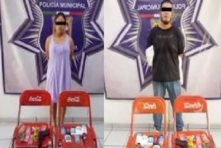 La pareja fue detenida por el personal de la Policía Municipal y trasladada a las instalaciones de la Vicefiscalía.