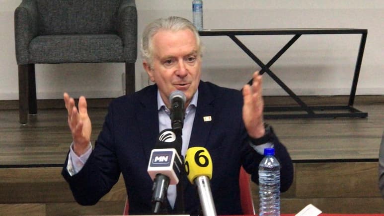 (FERNANDO COMPEÁN)