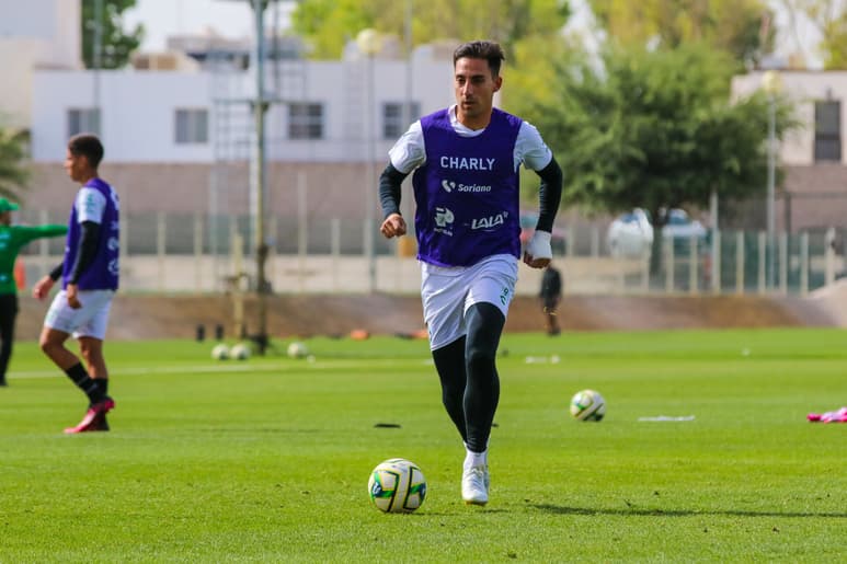 Correa buscará seguir con la buena racha en Liga. (Cortesía Club Santos)
