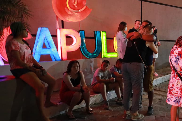 Cibernautas oriundos de Acapulco aseguran que percibieron fuerte el sismo. (ARCHIVO)