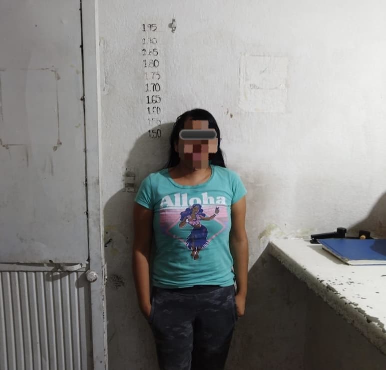 La mujer fue trasladada a las instalaciones del Juzgado Cívico Municipal, donde fue internada en una celda. (ESPECIAL)