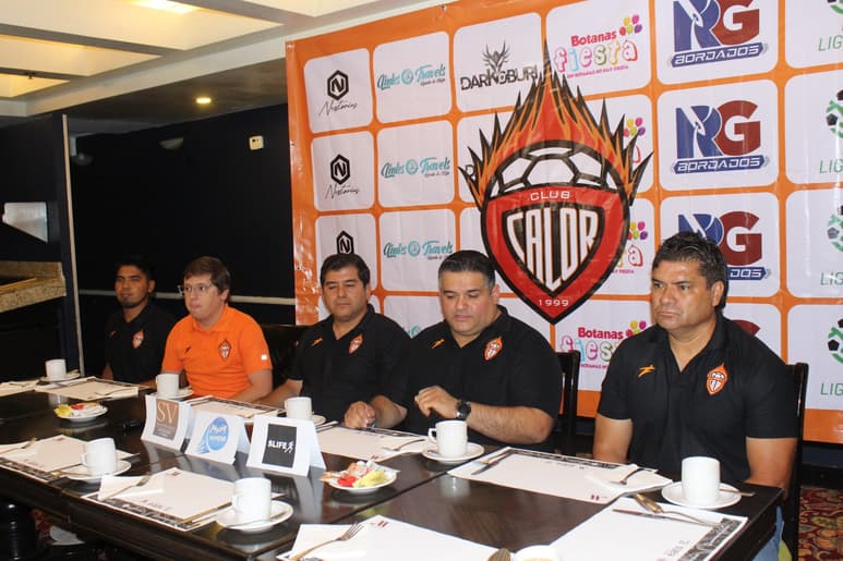 En la conferencia de prensa se dieron a conocer pormenores de quienes integran la directiva, así como cuerpo técnico. (Cortesía YO Deportivo)