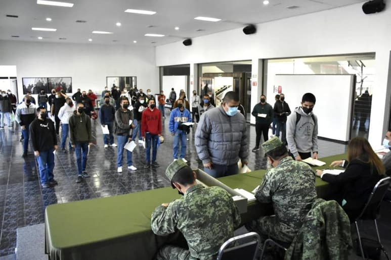 Convocan a todos los conscriptos de clase 2004 y remisos. (CORTESÍA)
