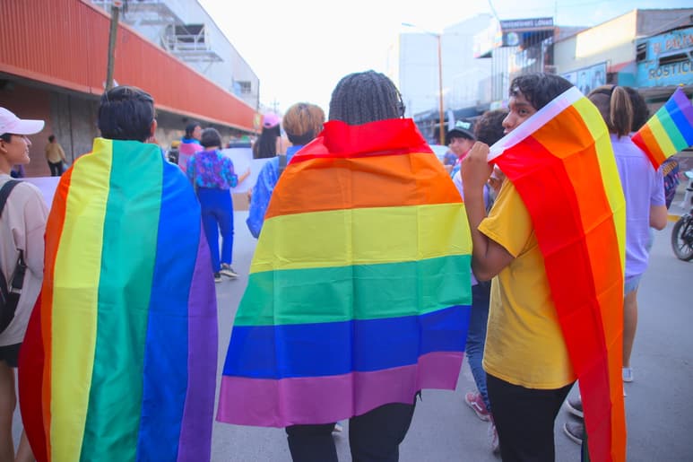 De la Galeana a un costado de la Plaza Mayor, saldrá la marcha del Orgullo, este sábado 27.