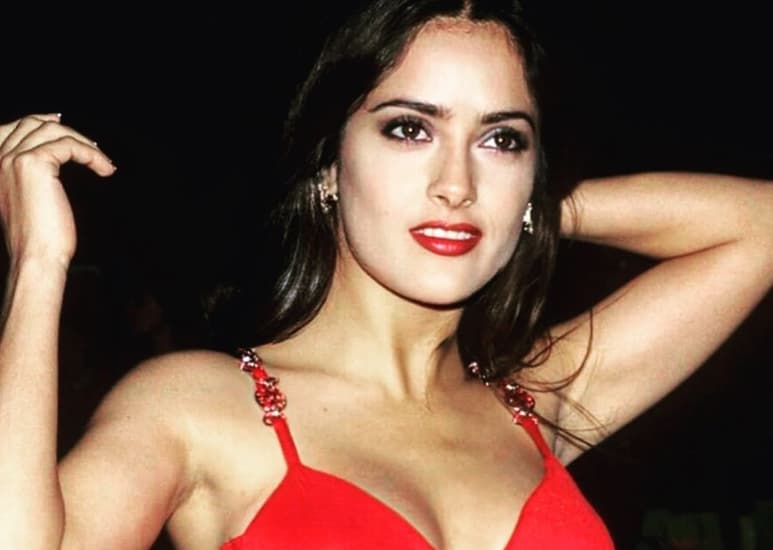 (INSTAGRAM/@SALMAHAYEK)