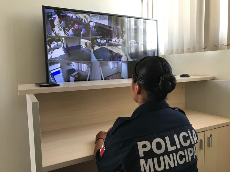 La caseta contará con cuatro elementos de base, divididos en dos turnos, tiene circuito cerrado de vigilancia y área de detenidos. (FERNANDO COMPEÁN / EL SIGLO DE TORREÓN)