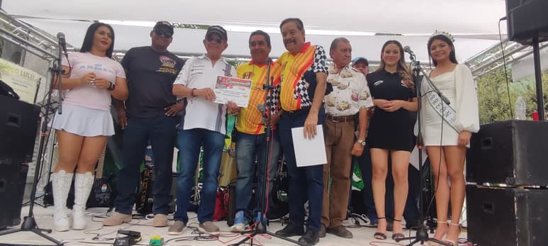 Se dividieron grupos para la práctica de esta disciplina, en una jornada de gran provecho para quienes acudieron a la UDT. (Especial)