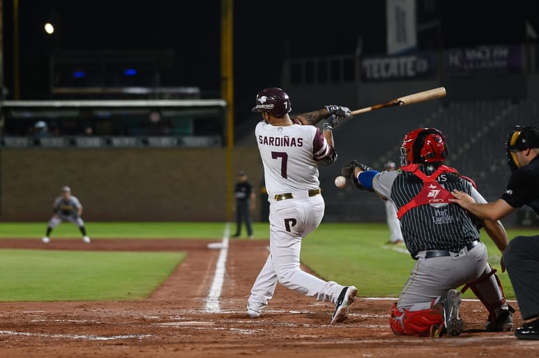 Falló el bateo oportuno en el primero de la serie. (Jorge Martínez)