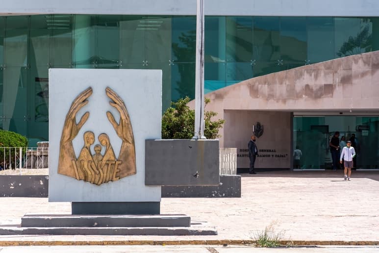 Varios pacientes que ingresaron por accidentes sufridos tienen más de una semana esperando que un quirófano se desocupe. (EL SIGLO DE TORREÓN)