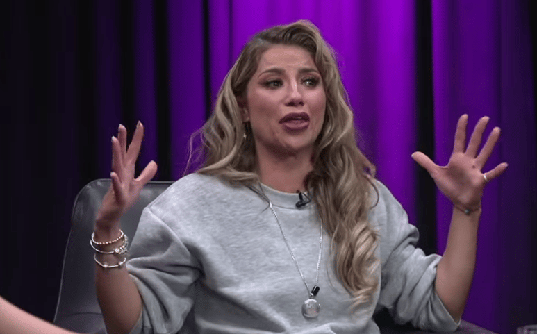 Adela Micha le advierte a Ferka que mucha gente no la quiere en su canal y rompe en llanto
