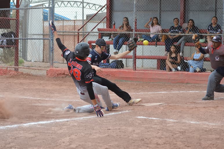 Lucen los pitchers en Liga Industrial