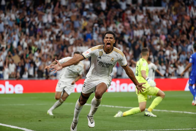 Jude Bellingham es la gran apuesta del Real Madrid este curso y sus primeros pasos no han podido ser mejores. (EFE)